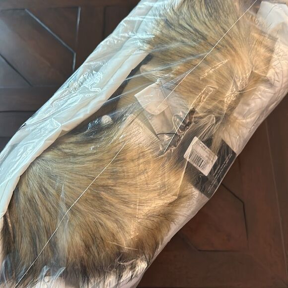 NWT PRETTYLITTLETHING SKI Cream Faux Fur Trim Belted Puffer Coat - Picture 7 of 8